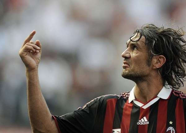 14, 尤文铁卫乌龙送礼遭球迷诟病  