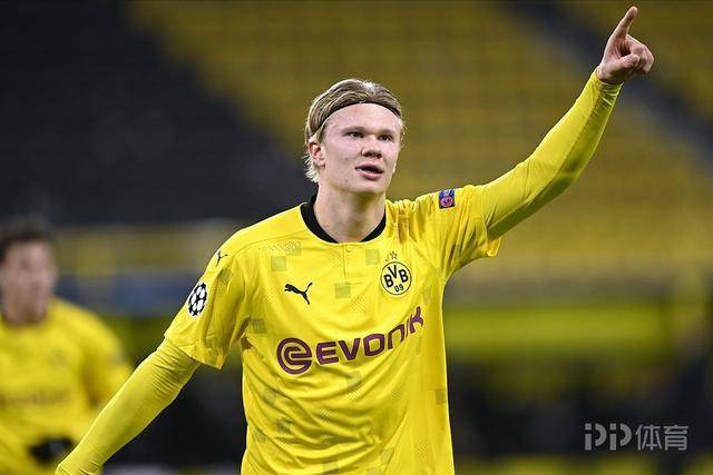  曼城哈兰德双响炮轰伦敦双雄  