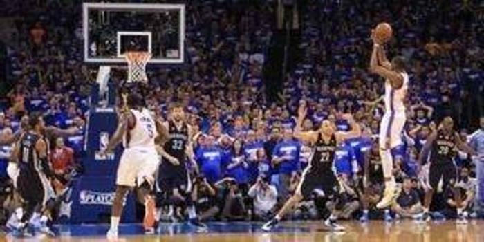  莱比锡红牛补时绝杀挺进前三  