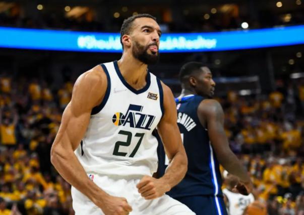  米切尔复出砍30分骑士客场击败尼克斯反弹  